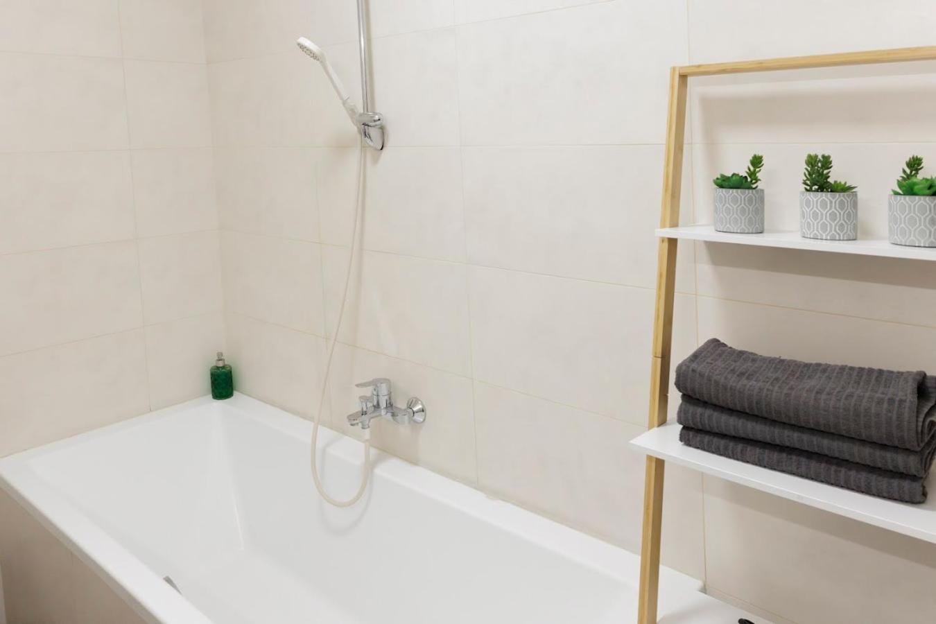 ברטיסלאבה Diamond Residence In Old Town With Free Parking מראה חיצוני תמונה